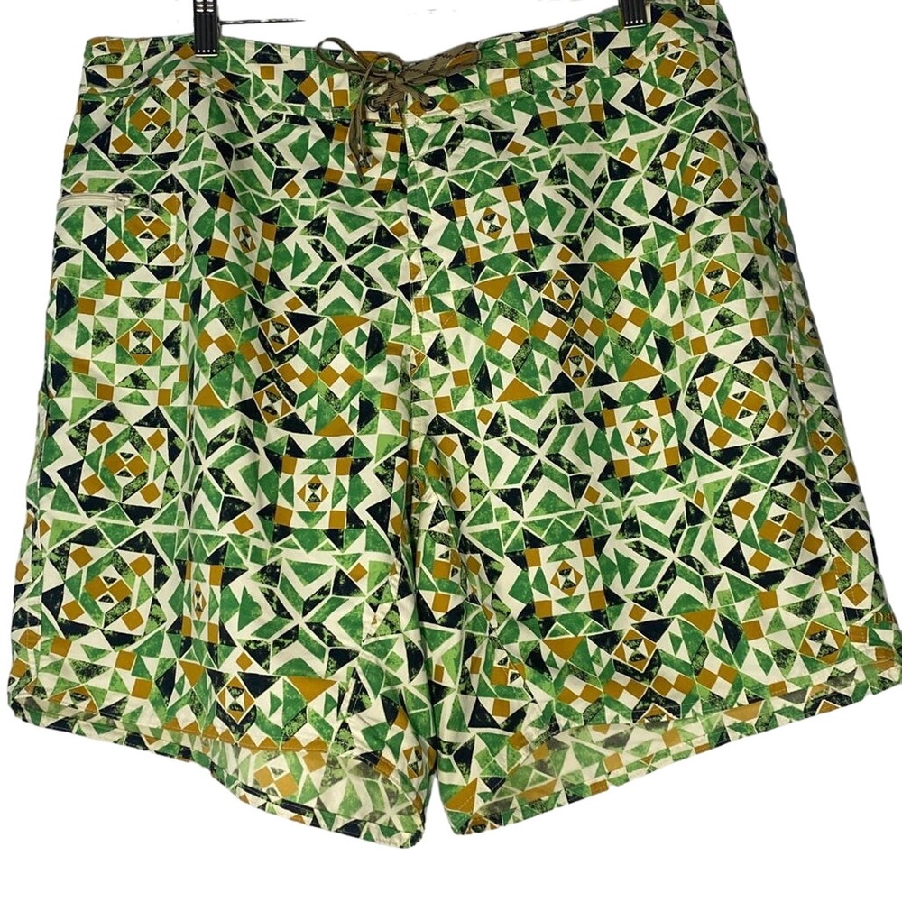 Patagonia Mens 38 Board Shorts Green Geometric Quilt Print Swim Trunks